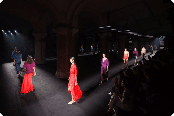 Barcelona Fashion digital - ✨ Imagen mostrando la transformación digital en la moda